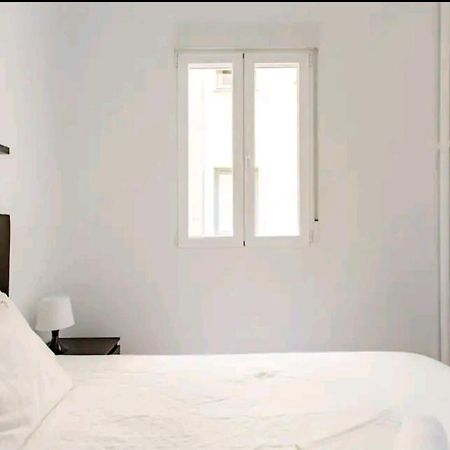 Comoda Habitacion Madrid Exteriör bild